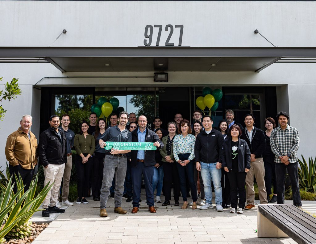 Ribbon-cutting ceremony at Cirsium Biosciences with new AAV manufacturing facility