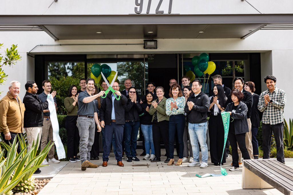 Ribbon-cutting ceremony at Cirsium Biosciences with new AAV manufacturing facility